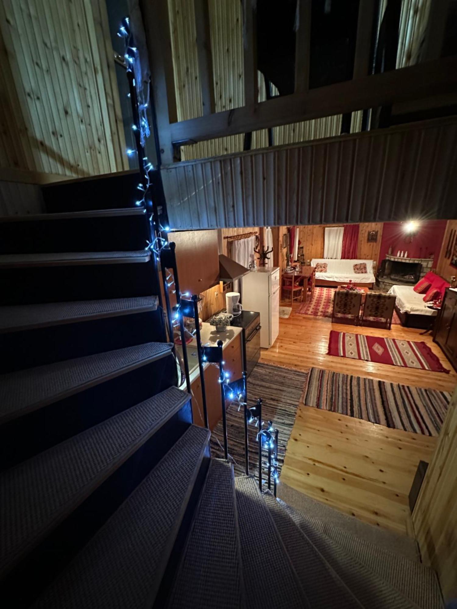 Traditional Wooden Apartment Koutsodímos Exteriér fotografie