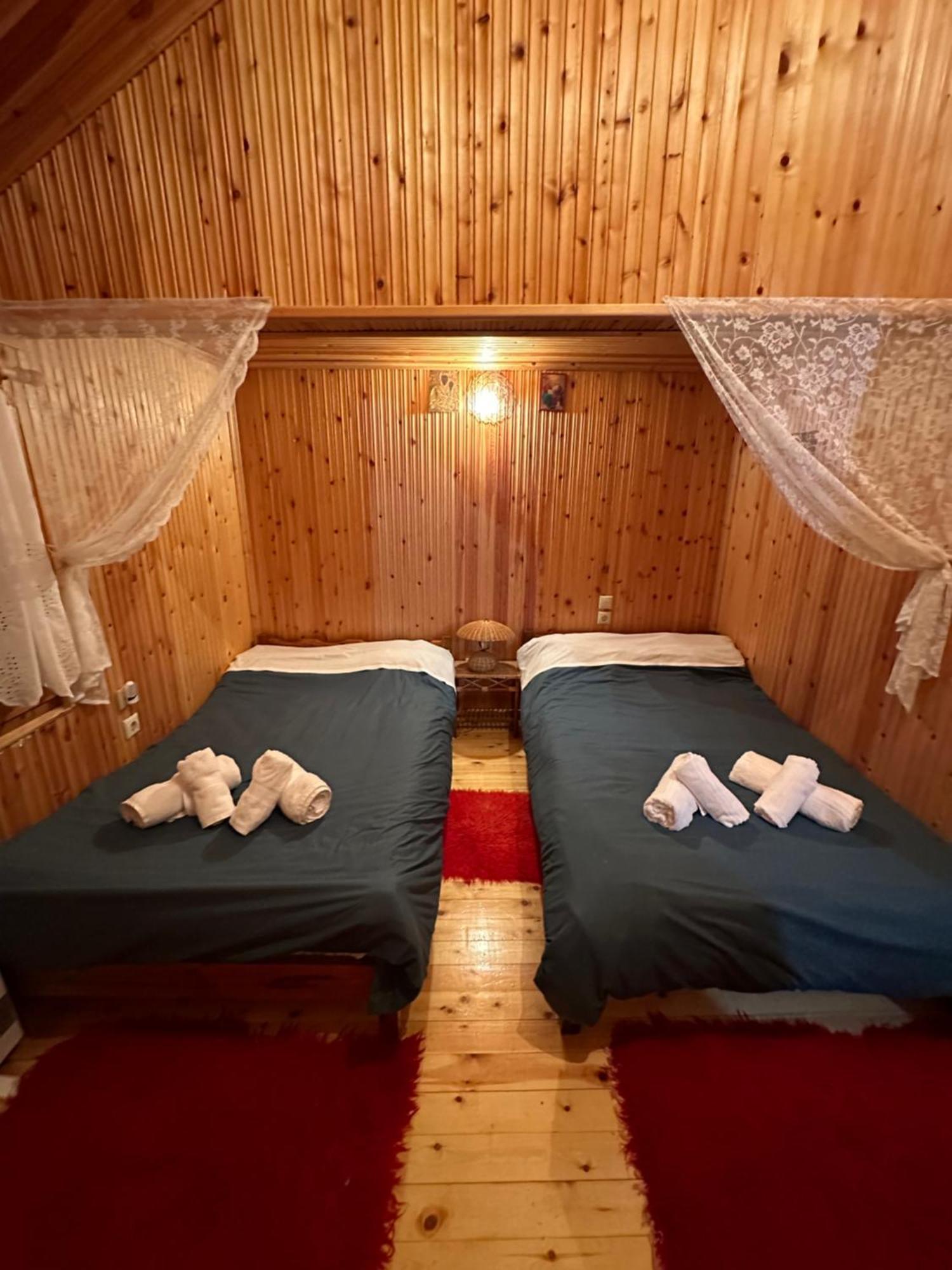 Traditional Wooden Apartment Koutsodímos Exteriér fotografie